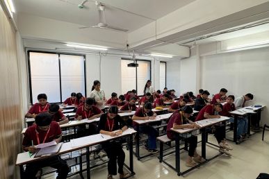 Best 11th 12th Science Classes in Undri, Pune, Best IIT JEE Classes in Undri, Pune, Best NEET Classes in Undri, Pune, Best MHT-CET Classes in Undri, Pune,